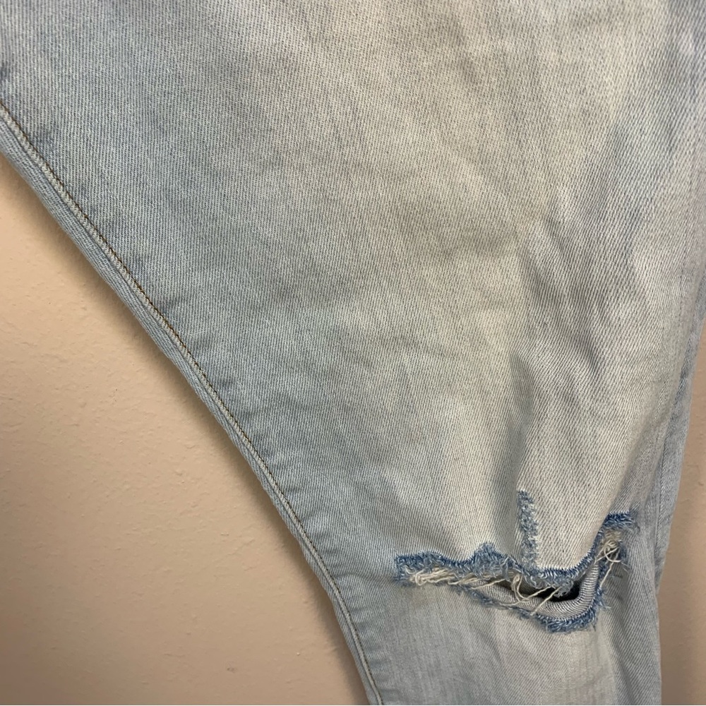 Cult of Individuality Rocker Slim Jeans Distressed Light Wash - Picture 11 of 15